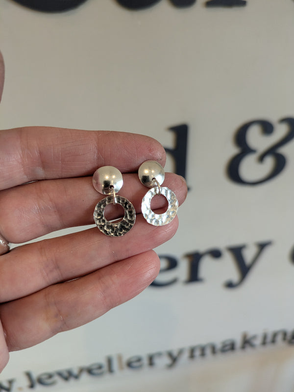 Jewellery Making Evening Classes | Cardiff Flexible mixed-level jewellery making classes