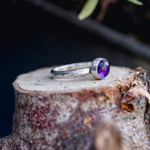 Example of handmade stone ring made in silver jewellery making workshop