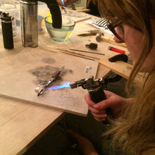 Load image into Gallery viewer, Beginners Jewellery Making Evening Classes
